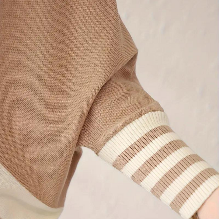 Oleda - Stilfuld stribet sweater til kvinder