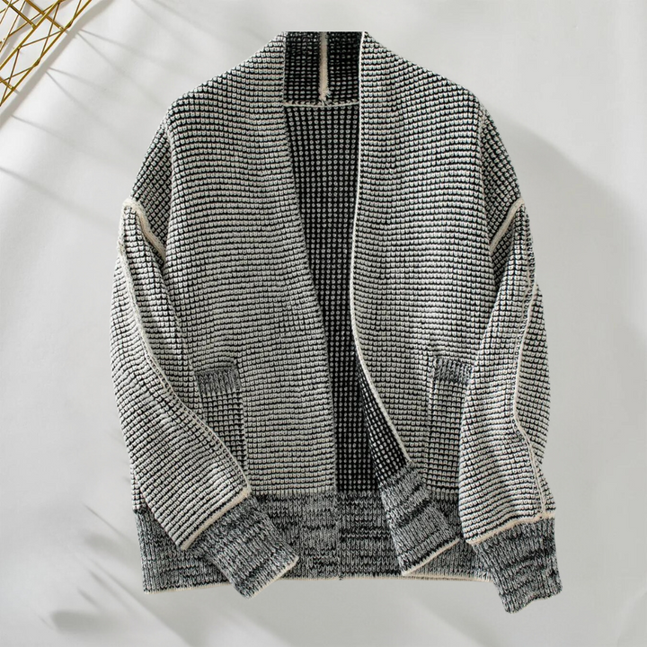 ADIRA - Trendy Strikket Cardigan til Kvinder
