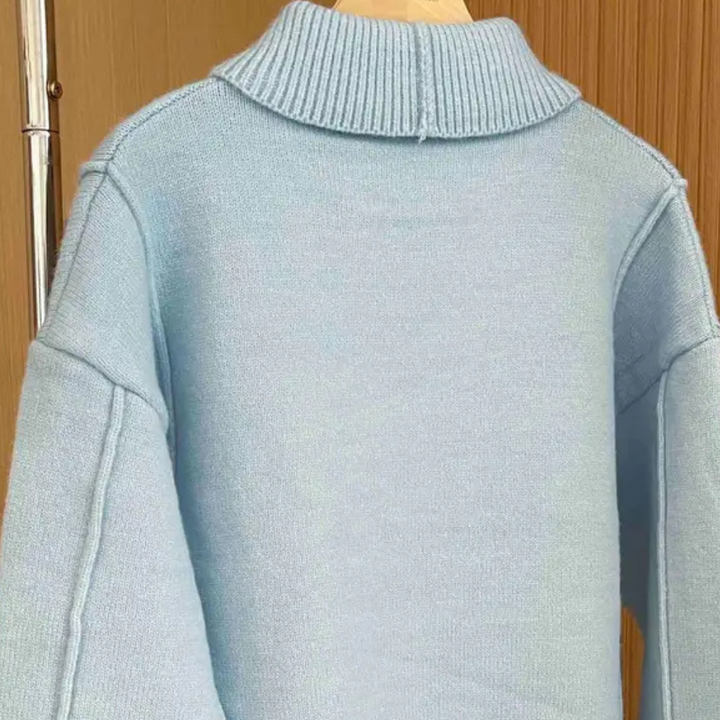 KAYLA - Moderigtig Strikket Pullover til Kvinder