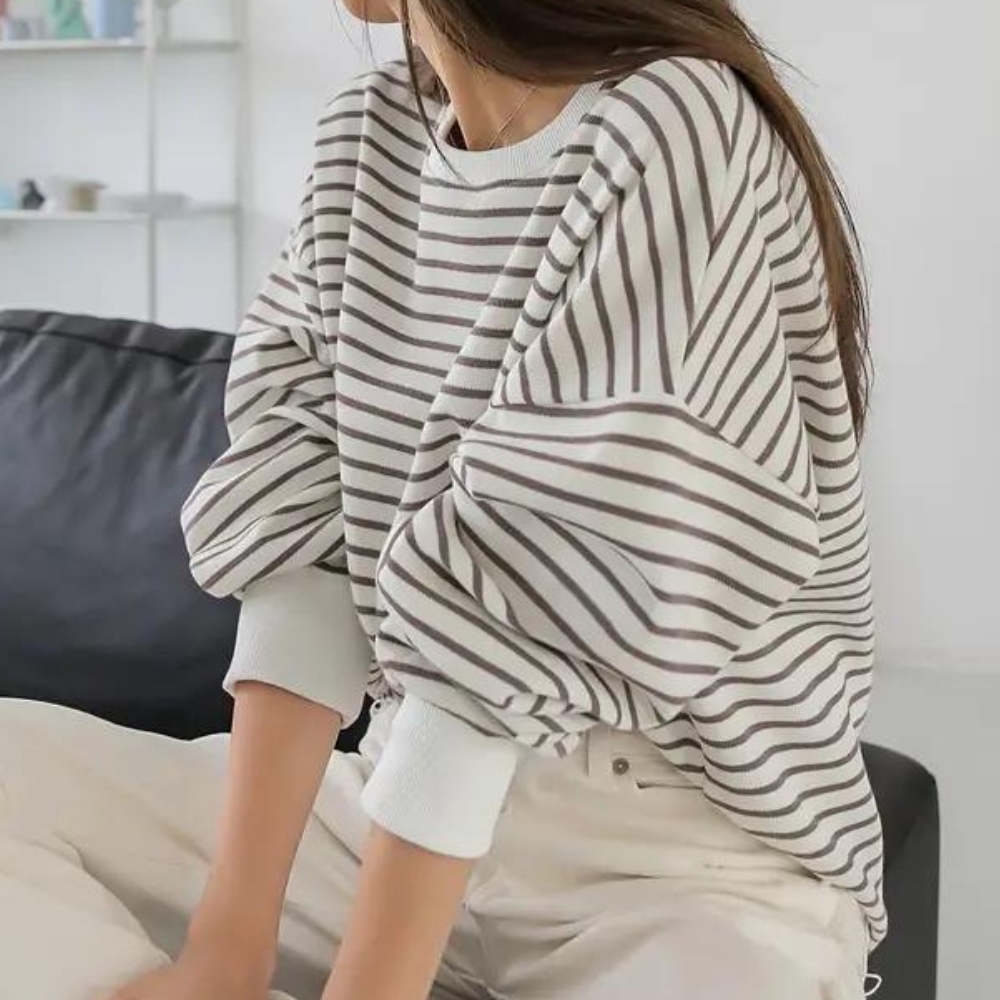 CHERYL - Uformel Ribbet Sweater til Kvinder