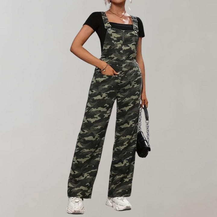 Stilfuld camouflage-jumpsuit til kvinder