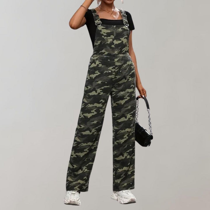 Stilfuld camouflage-jumpsuit til kvinder
