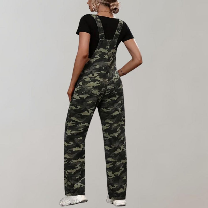 Stilfuld camouflage-jumpsuit til kvinder